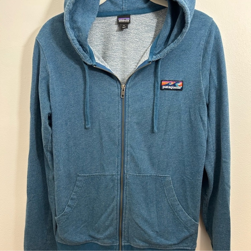 Patagonia hoodie sweater